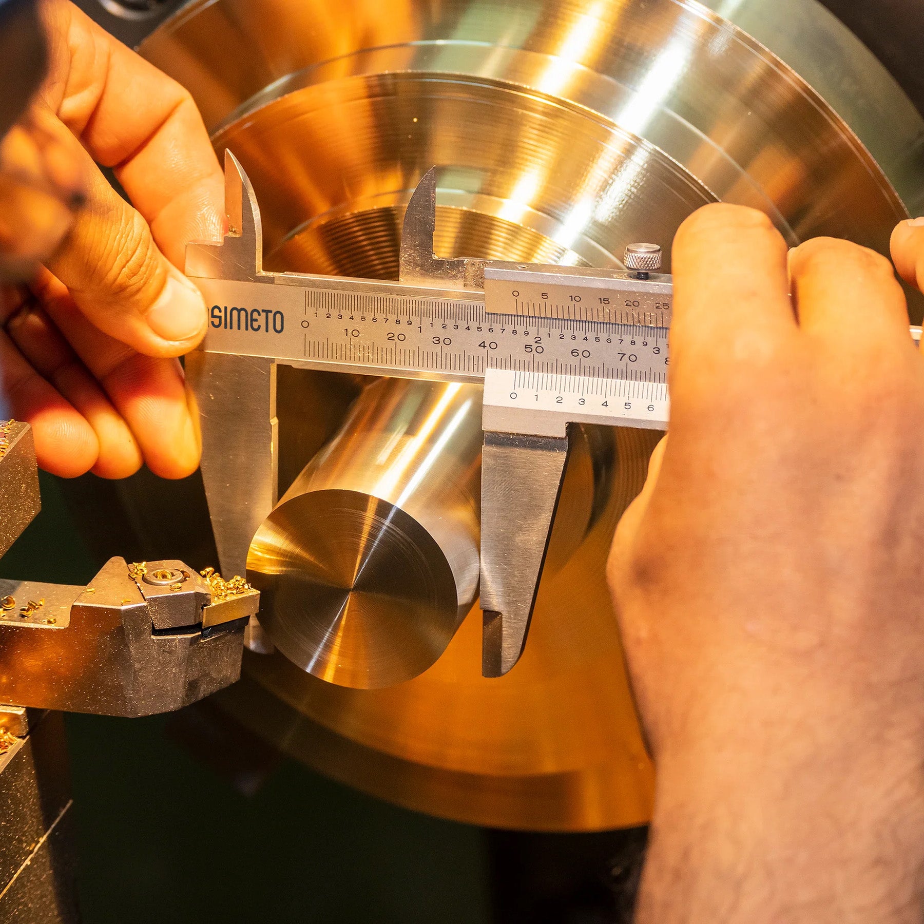 ASIMETO caliper with locking screw 0.05 mm